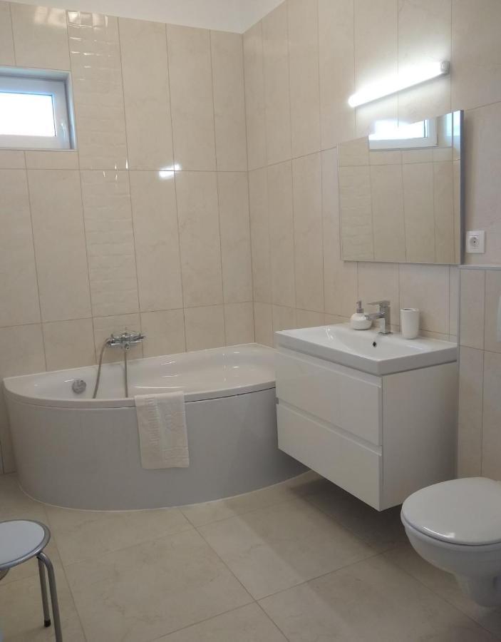 Tandem Apartman Kapolnasnyek Luaran gambar